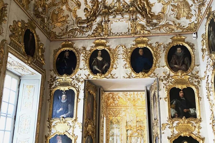 Munich Nymphenburg Palace Tickets and Tour, Carriage Museum - The palace park from April through September