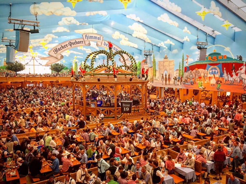Munich: Oktoberfest Tour with Tent Reservation, Food & Beer - The guides are the real difference