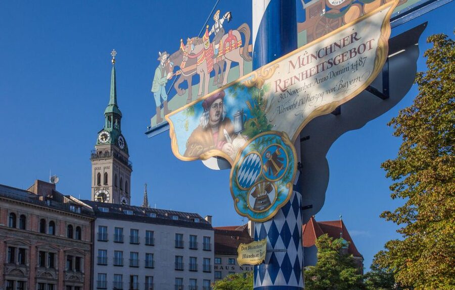 Munich: Old Town Guided Walking Tour - Frauenkirche And Munich’s Familiar Skyline