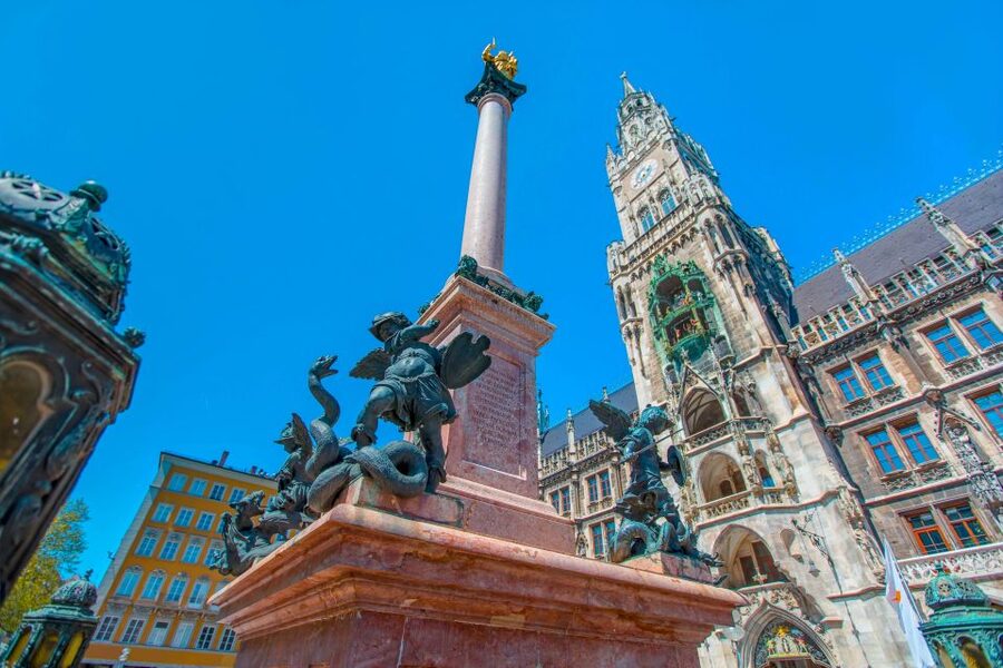 Munich: Old Town & Viktualienmarkt City Walk in German - Who will get the most from this walk