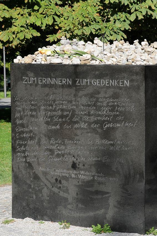 Munich: Private or Group Third Reich and WWII Walking Tour - Key points at a glance