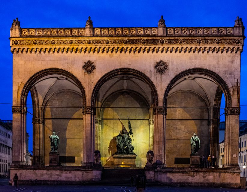 Munich: Private Personalized Walking Tour with a Local Host - Neighborhood life, coffee, and local conversation