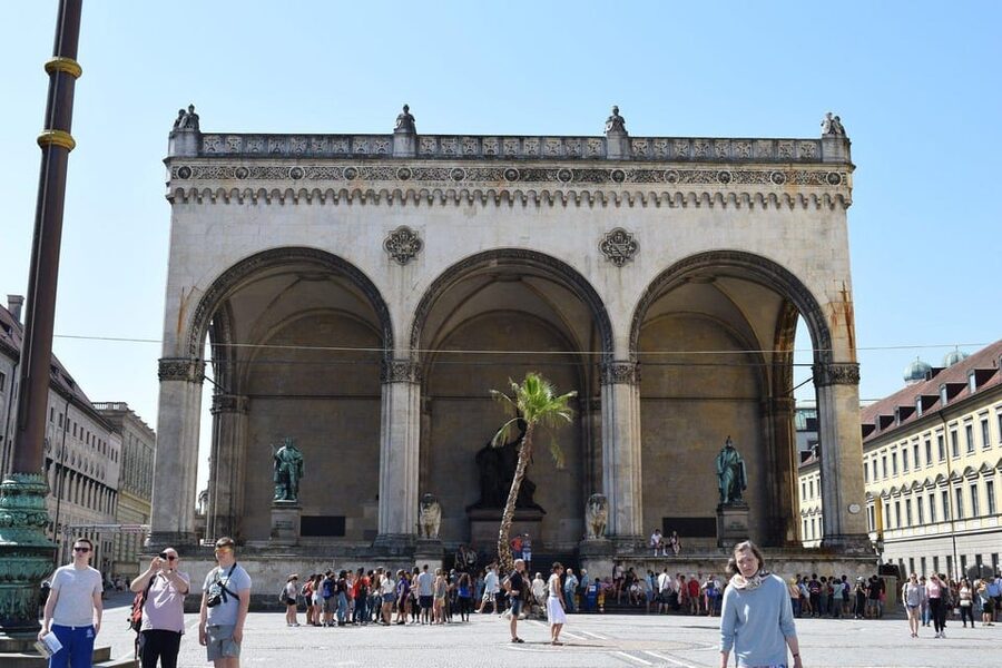 Munich Private Walking Tour with the BMW Museum and BMW Welt - Starting at Marienplatz and heading to BMW