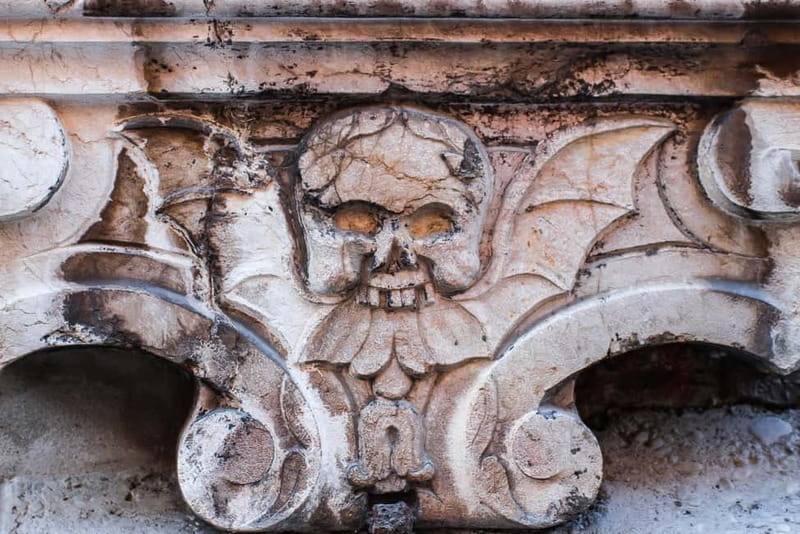 Munich: Raven Black Witches and Executioners Walking Tour - Key points at a glance
