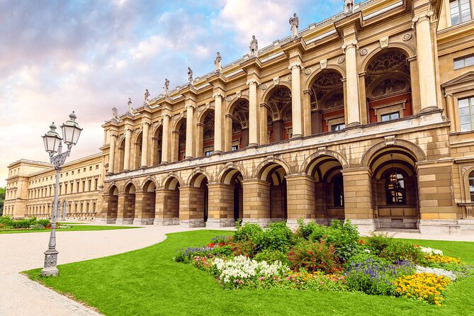 Munich: Residenz Palace, Museum and Treasury Private Tour - The five-hour route through Munich’s Old Town