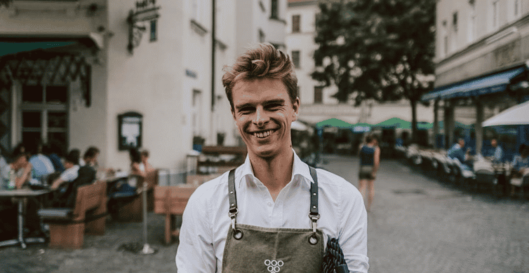 Munich: Romantic Wine Experience for Two at Viktualienmarkt - Key points at a glance