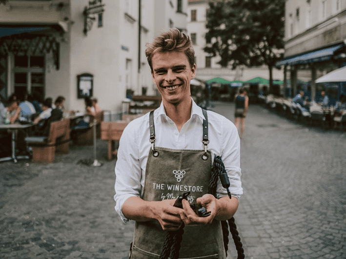 Munich: Romantic Wine Experience for Two at Viktualienmarkt - Service, mood, and the real-world details
