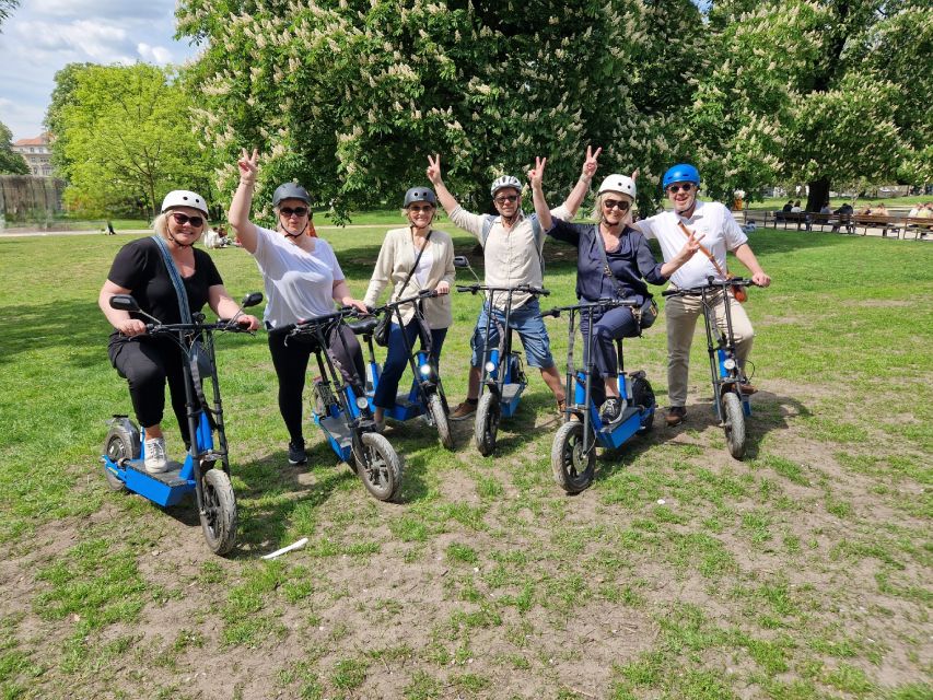 Munich: Top Sights Guided E-Scooter Tour - How the Guides Shape the Experience
