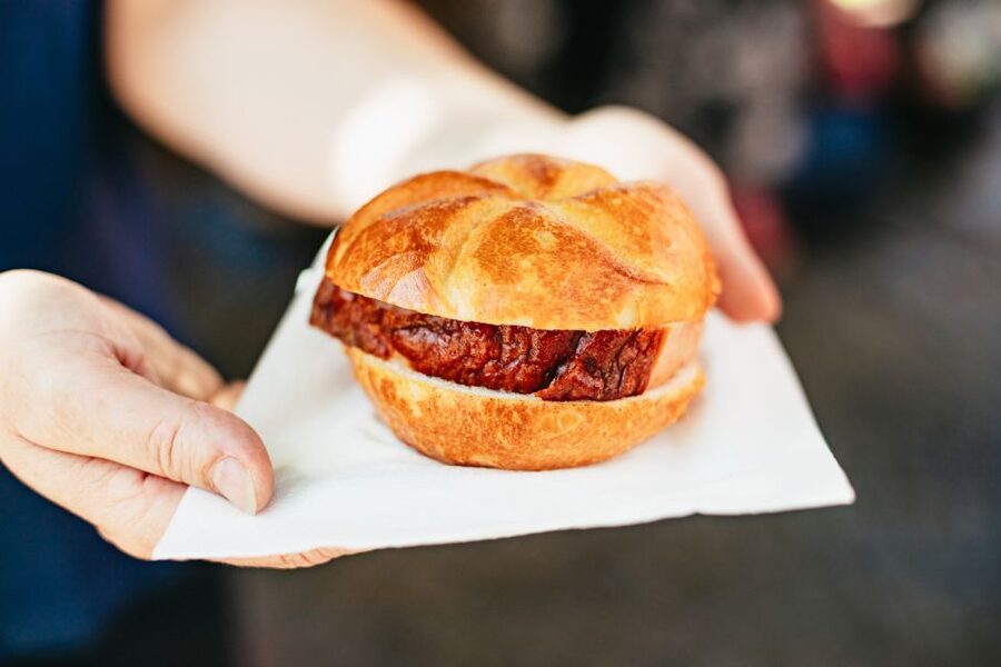 Munich: Viktualienmarkt Food Tour - Who should book this Viktualienmarkt tour?
