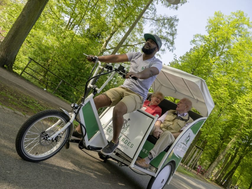 Münster: Beer Tasting Rickshaw Tour - Zwinger and Erbdrostenhof add variety