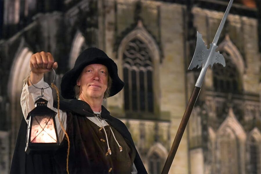 Münster: Night watchman tour through the picturesque old town by lantern light - Key points to know before you book