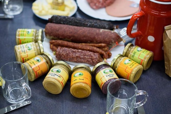 Mustard-Guided Manufaktur Sightseeing, tasting and factory sales - What the history adds to the mustard