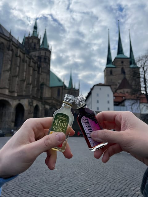 Mystery Backpack 2p: explore the city with an Erfurt novel - Starting at Am Anger 11 with a book in hand
