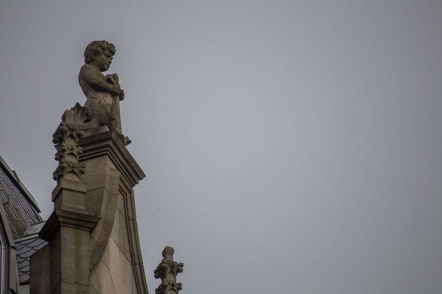 Mystical Hamburg - Walking Tour in German - Who will enjoy the mystical side of Hamburg?