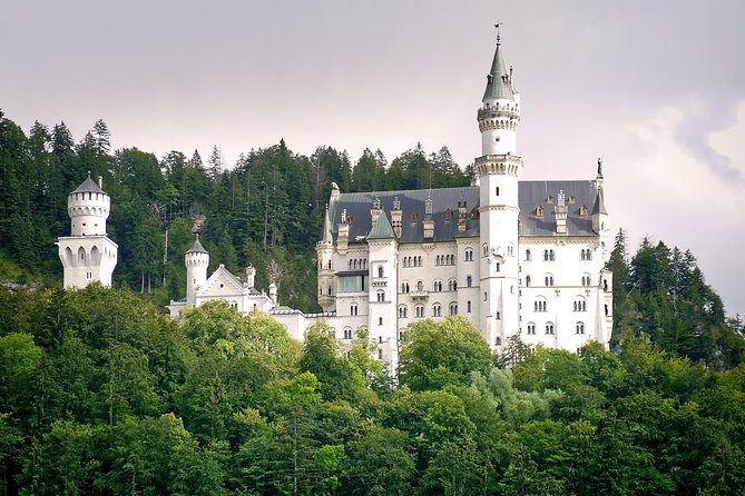 Neuschwanstein Castle and Linderhof Palace Day Trip from Munich - Winter can be magical, but plan for limits