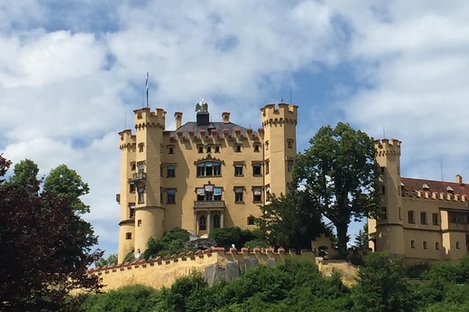 Neuschwanstein Castle Private Tour from Garmisch-Partenkirchen - Guides, storytelling, and the human side of the day