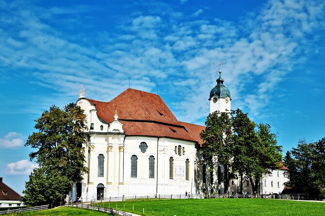 Neuschwanstein Castle Skip-the-Line Private Tour for Groups - What the $392.66 price really covers