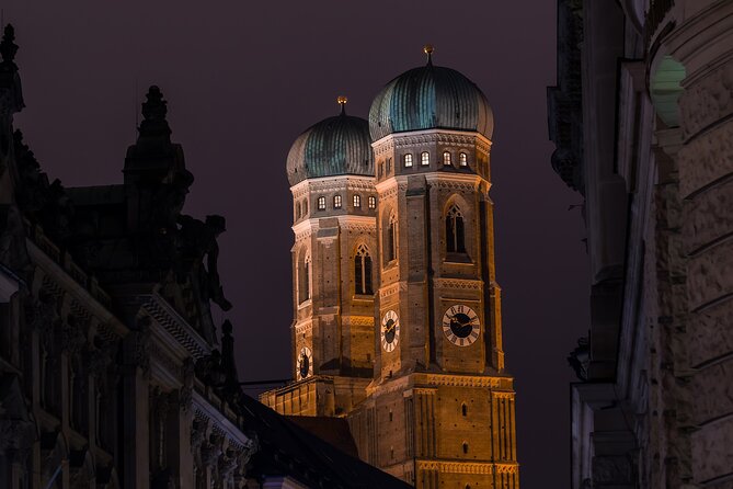 Night watchman torchlight tour in Munich - Why Munich feels different after sunset