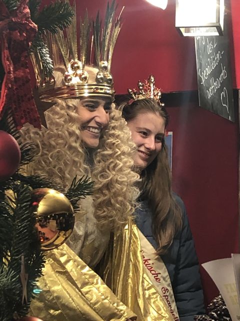 Nuremberg: Christmas City Culinary Tour - Hauptmarkt and the heart of Christkindlesmarkt