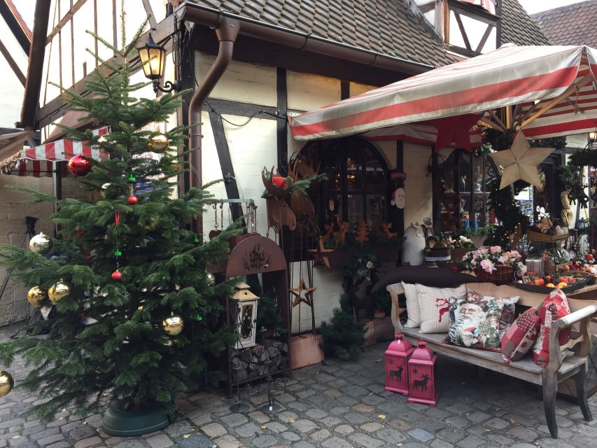 Nuremberg: Christmas City Culinary Tour - St. Sebaldus Church and the final market stretch