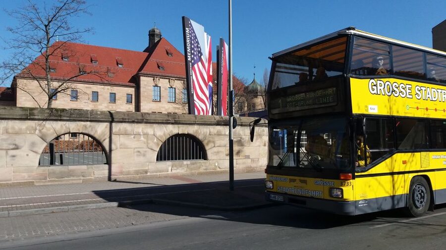 Nuremberg: Hop-On Hop-Off Bus Tour - Justizpalast and Memorium