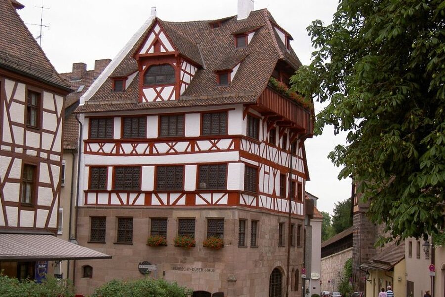 Nuremberg: Private 1.5-Hour Tour with Beer Tasting - Timing, pickup, and practical planning