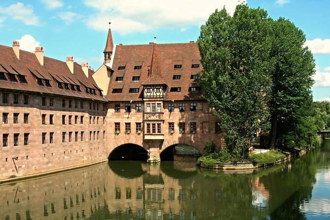 Nuremberg Private Walking Tour with a Local - Starting at Tugendbrunnen and Lorenzer Platz