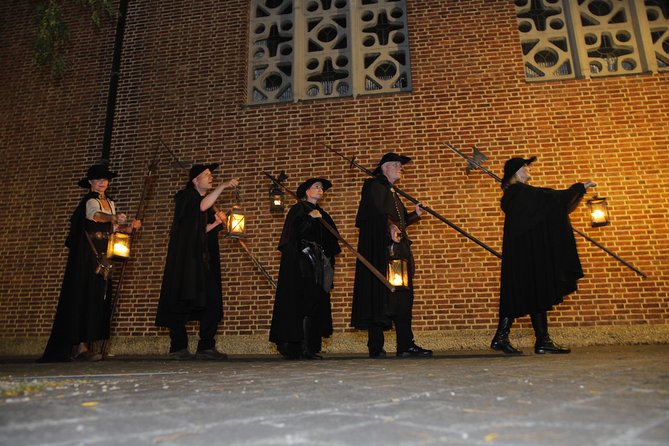 On the road with the night watchman - Meeting the watchman at Marienplatz