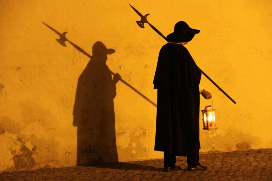 Paderborn: Nachtwächter-Führung (Erlebnistour) - Who will enjoy this night patrol?