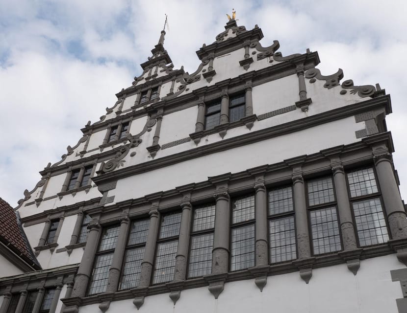 Paderborn: Nachtwächter-Führung (Erlebnistour) - The 1563 brewery and the feel of old Paderborn
