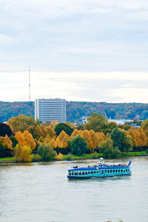 Panorama tour between Bonn and Königswinter - Bonner Bogen and the Hotel Kameha