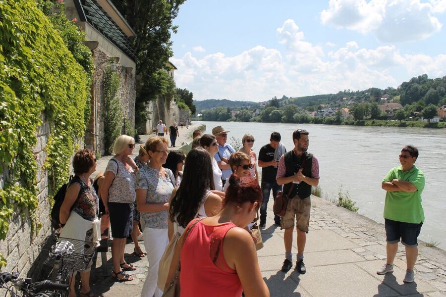 Passau: City Highlights Guided Walking Tour - St. Stephen’s Cathedral and its Baroque story