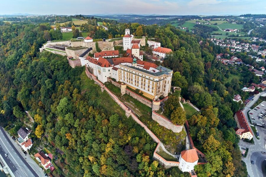 Passau: City Highlights Guided Walking Tour - Starting at dock A11