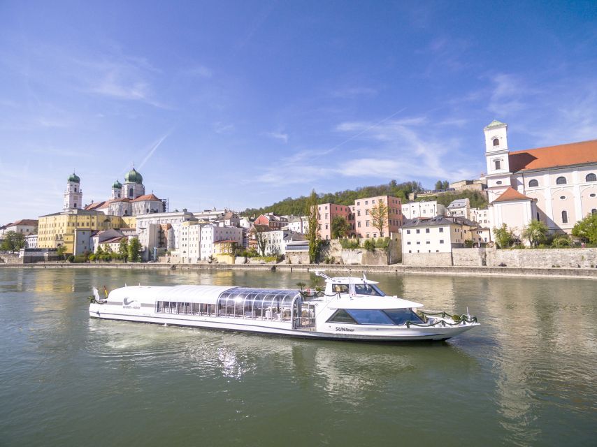 Passau: Floating City Highlights Tour on the Danube and Inn - Passing Veste Oberhaus and the high ground