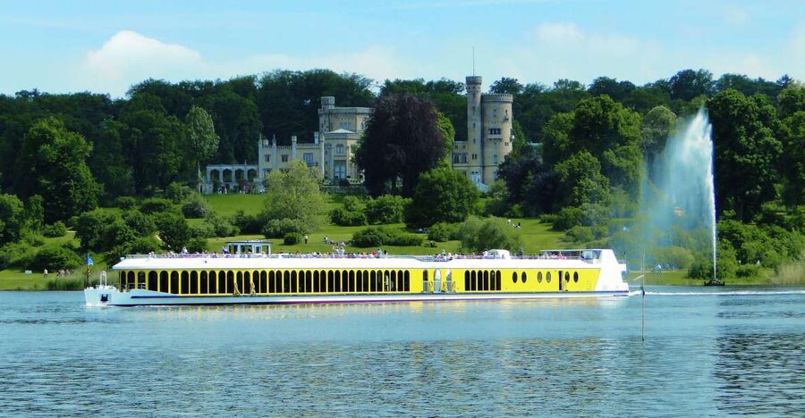 Potsdam by Boat: Island Cruise - Caputh Castle and the southern Havel route