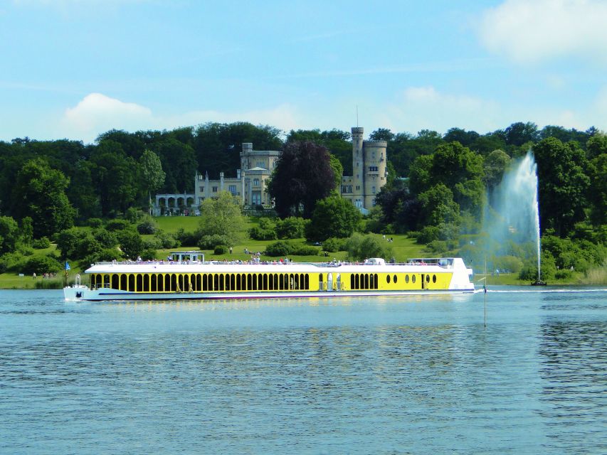 Potsdam by Boat: Island Cruise - Leaving Potsdam harbor for the Havel