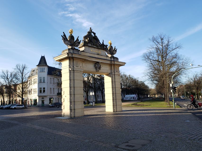 Potsdam: Private Walking Tour of Potsdam and Sanssouci - The rebuilt City Palace and Potsdam’s public face