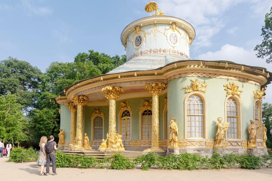 Potsdam: Sanssouci Palace and Prussian Palaces Entry Ticket - Why Sanssouci feels different from a huge royal palace