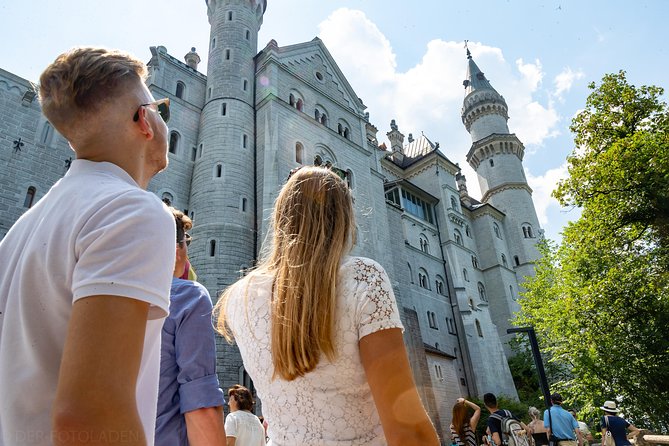 Premium Neuschwanstein Castle and Linderhof VIP Tour from Munich - Oberammergau adds a short slice of village life