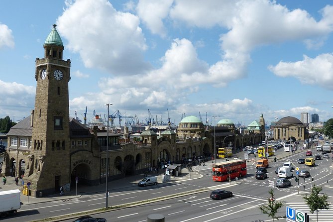 Private 3-Hour Hamburg Sightseeing Tour in a Mercedes Limousine - Elbphilharmonie and HafenCity: glass above the old port