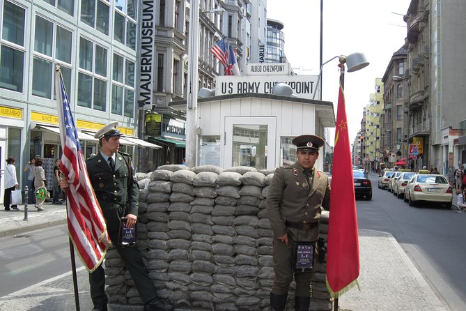 Private 3-Hour Walking Tour of Berlin - Unter den Linden and the road to the Wall