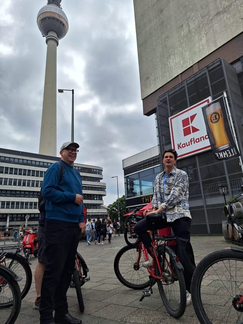 Private Berlin Street Food Bike Tour - Why Berlin street food works so well on a bike