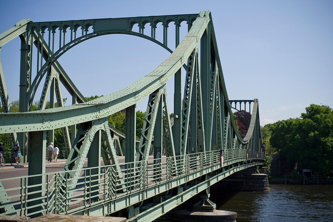 Private Day Trip to Potsdam from Berlin by Train - How much the private format adds