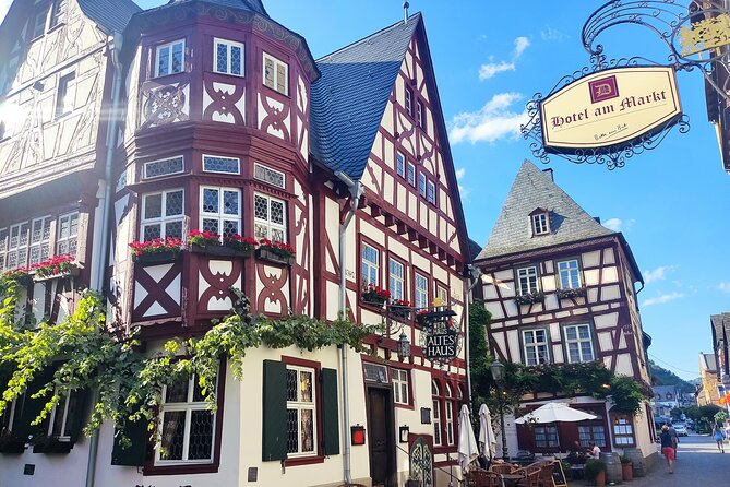 Private day trip to the Romantic Rhine Valley with river cruise and wine tasting - Schloss Johannisberg and the story of Riesling