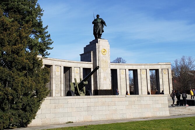 Private Half-Day Berlin Sightseeing Tour with a Minivan Including Short City Walks - What the private format feels like on the road