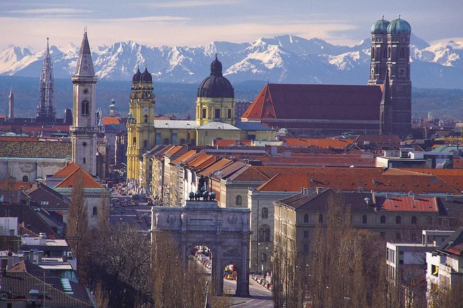 Private Munich Old Town and Third Reich Walking Tour - Hofbräuhaus and Munich’s beer-hall identity