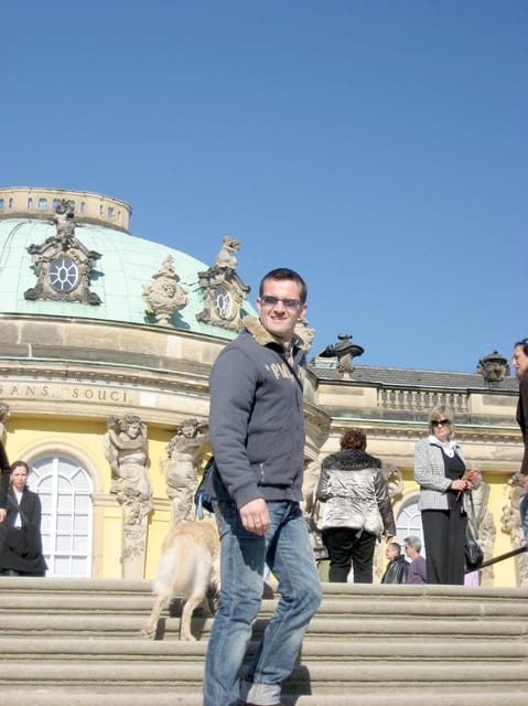 Private Sightseeingtour im Taxi nach Potsdam und Sanssouci - From Berlin to Potsdam by private SUV