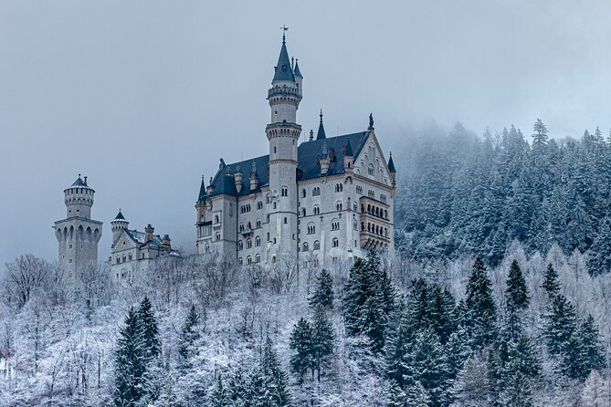 Private Tour to Neuschwanstein Castle & Linderhof from Munich - How the private format changes the day