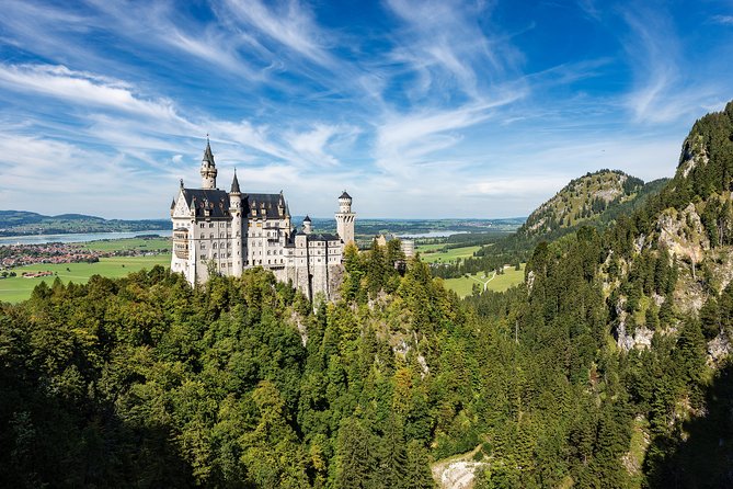 Private Tour to Neuschwanstein & Linderhof, Skip The Line & Lunch - Two castles, one very full Bavarian day