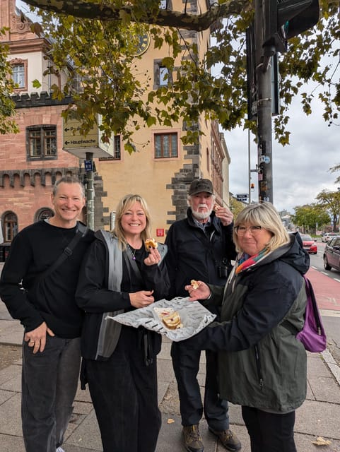 Private Tour with Native English speaking Local - Meeting Anita at the Römer